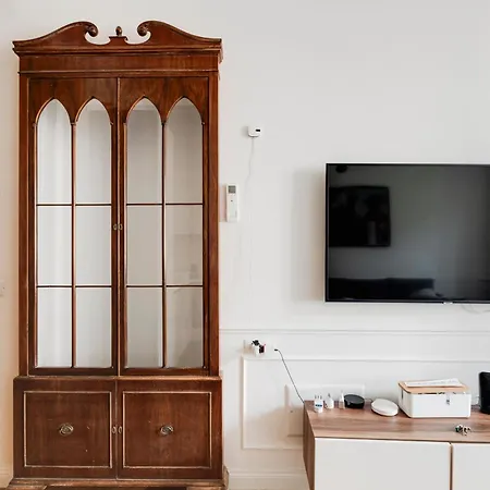 Stylish 1br, 2bath Castel Sant'angelo 6a Daire Roma