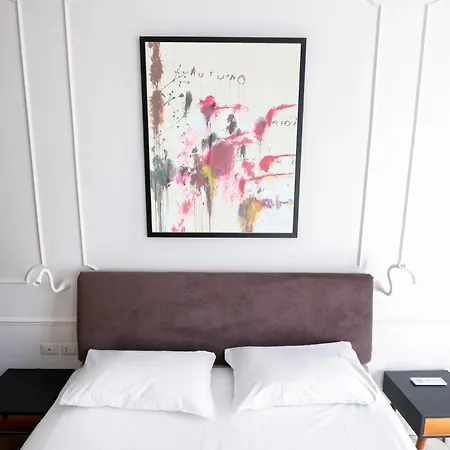 Stylish 1br, 2bath Castel Sant'angelo 6a Apartment Rome