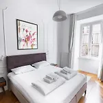 Stylish 1br, 2bath Castel Sant'angelo 6a * Róma
